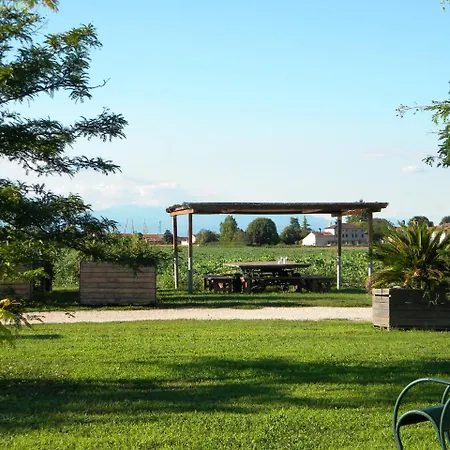 La Foresteria Di Borgogelsi * Sanguinetto